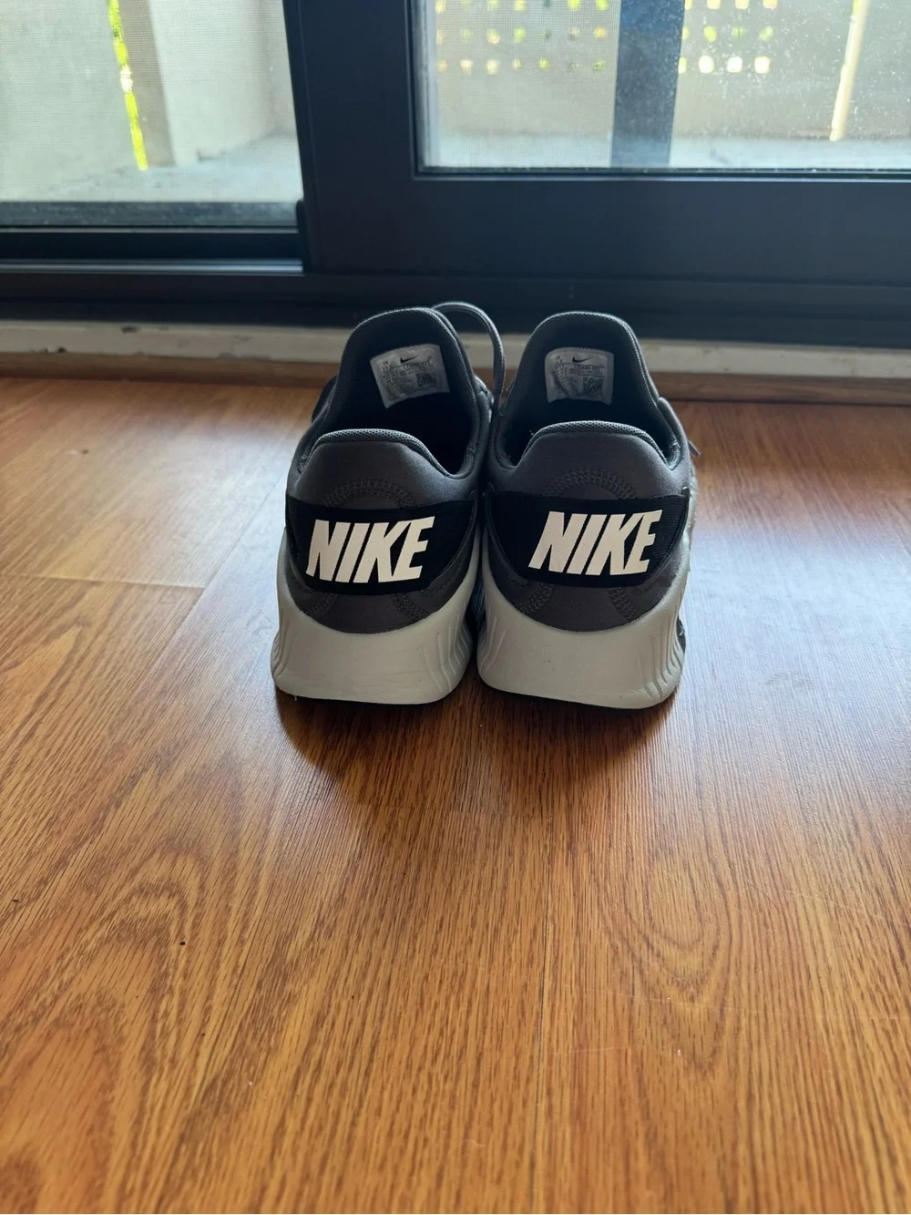 Nike Men's Athletic Shoes - Gray with White Accents